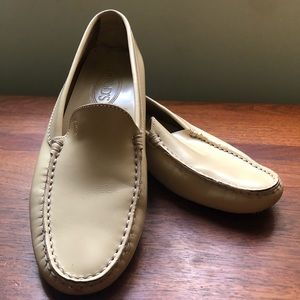 Tod’s loafers size 9